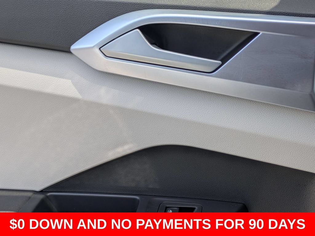 Used 2025 Volkswagen Taos SE AWD/4WD image 26