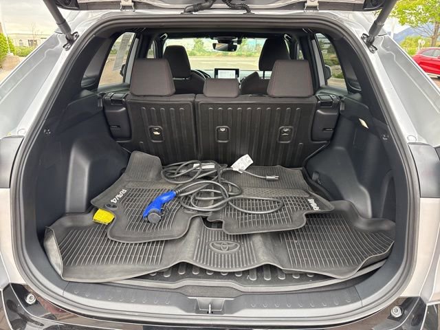 Used 2024 Toyota RAV4 SE w/ Weather & Moonroof Package AWD/4WD image 30