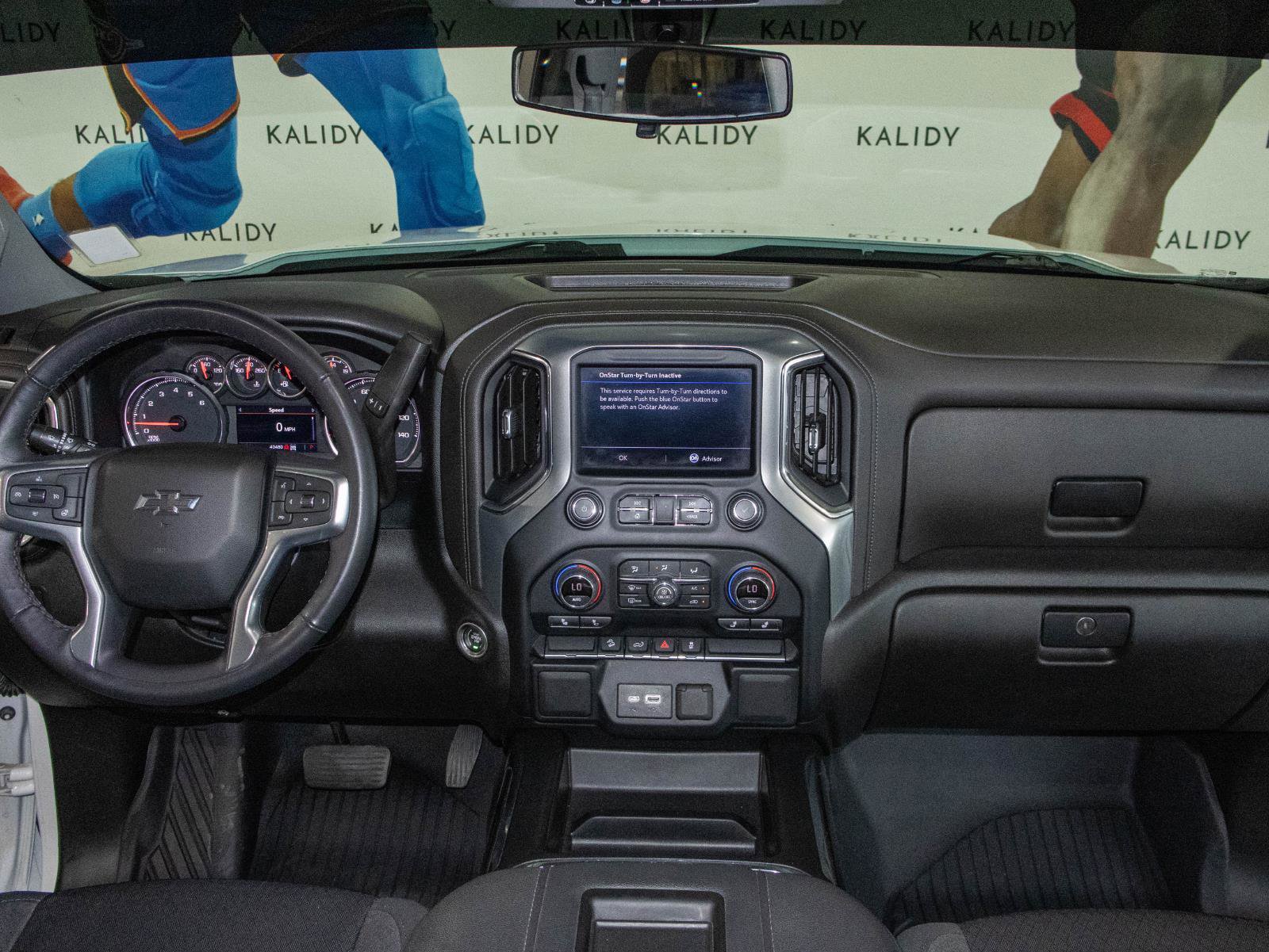 Used 2022 Chevrolet Silverado 1500 LT Trail Boss w/ LPO, Dark Essentials Package image 3