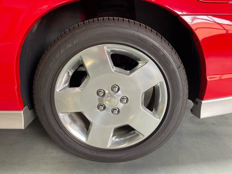 Used 2006 Chevrolet Monte Carlo SS w/ Convenience Package FWD image 17