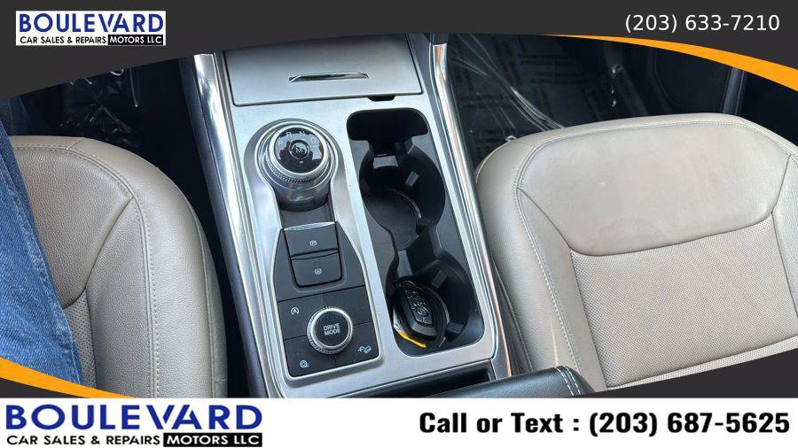 Used 2020 Ford Explorer Limited w/ Class III Trailer Tow Package image 21