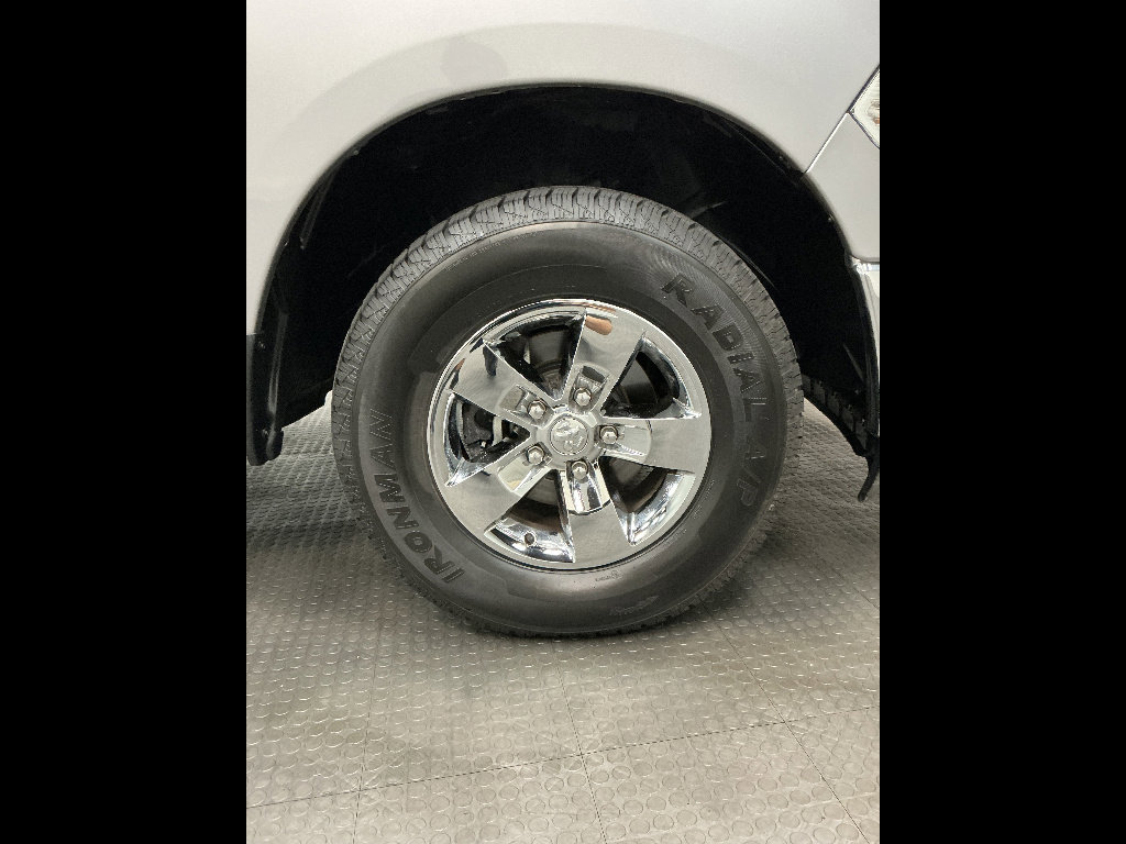 Used 2023 RAM 1500 Classic SLT w/ Trailer & Traction Group image 38