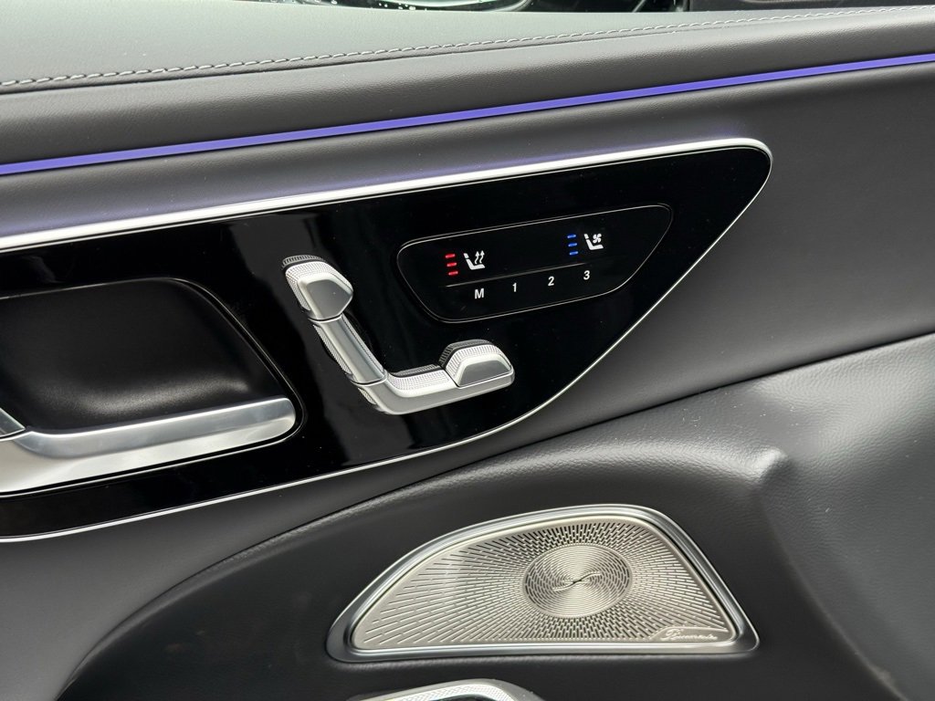 New 2026 Mercedes-Benz E 53 AMG e 4MATIC Sedan image 4
