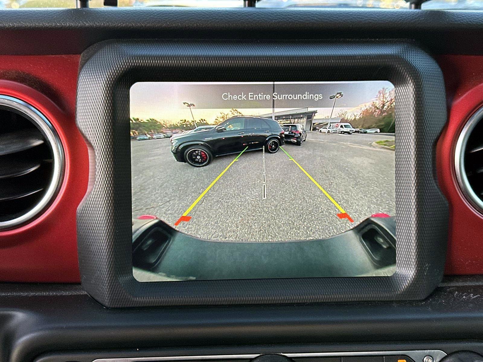 Used 2023 Jeep Gladiator Rubicon w/ LED Lighting Group image 20