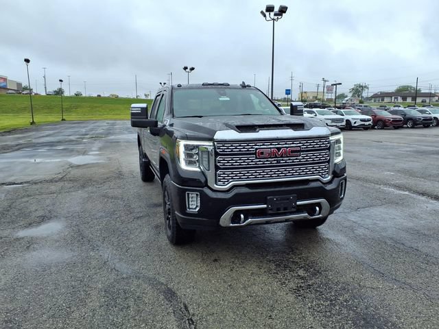 Used 2021 GMC Sierra 2500 Denali w/ Denali Black Diamond Edition AWD/4WD image 4