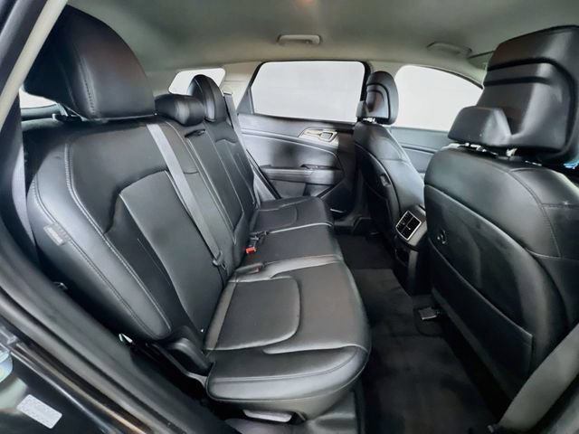 Used 2025 Kia Sportage EX FWD image 40