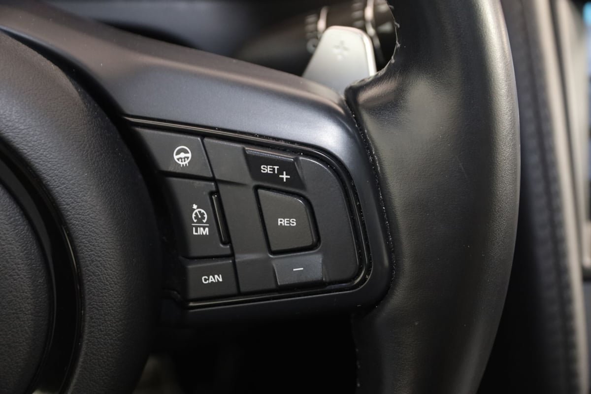 Used 2021 Jaguar F-TYPE Coupe RWD image 47