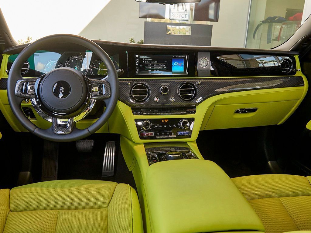 Certified 2023 Rolls-Royce Ghost Black Badge w/ Black Badge Ghost Package image 4