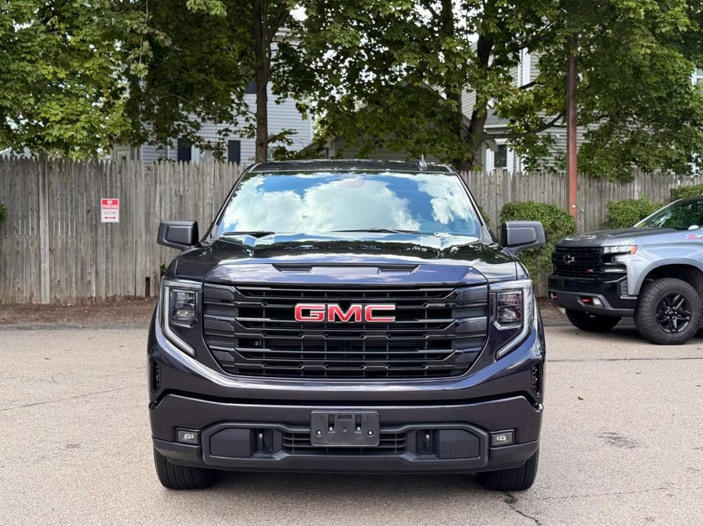 Used 2024 GMC Sierra 1500 Elevation AWD/4WD image 9