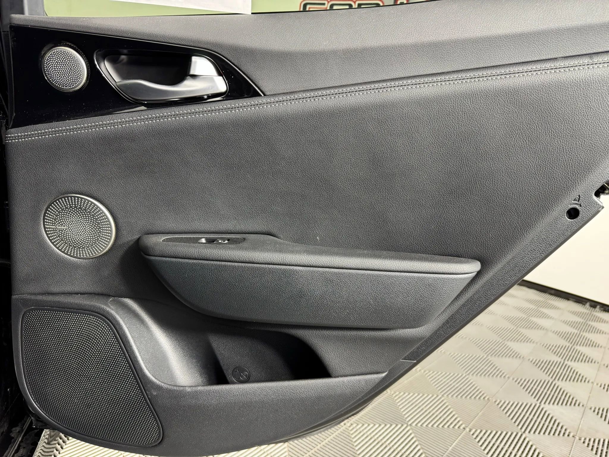 Used 2022 Kia Stinger GT-Line w/ Sun & Sound Package image 43