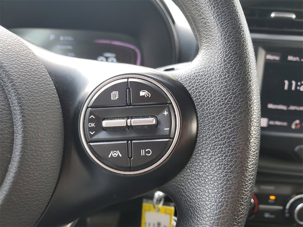 Certified 2024 Kia Soul LX w/ Option Group 015 image 21