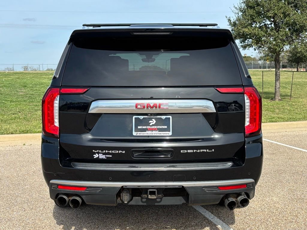 Used 2021 GMC Yukon XL Denali w/ Denali Ultimate Package image 6