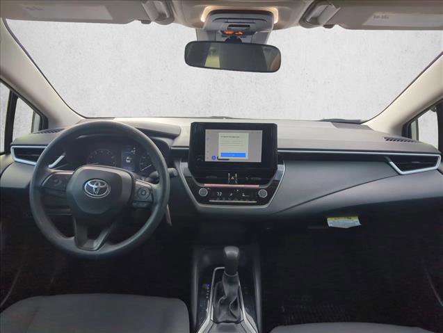 Used 2025 Toyota Corolla LE FWD image 18