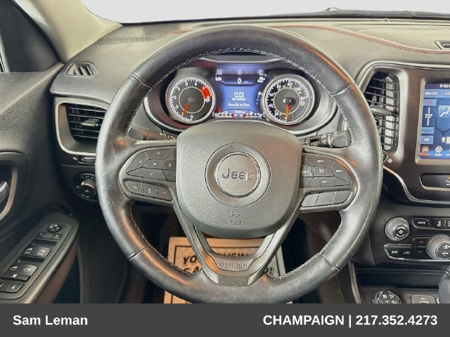 Used 2021 Jeep Cherokee Trailhawk AWD/4WD image 11