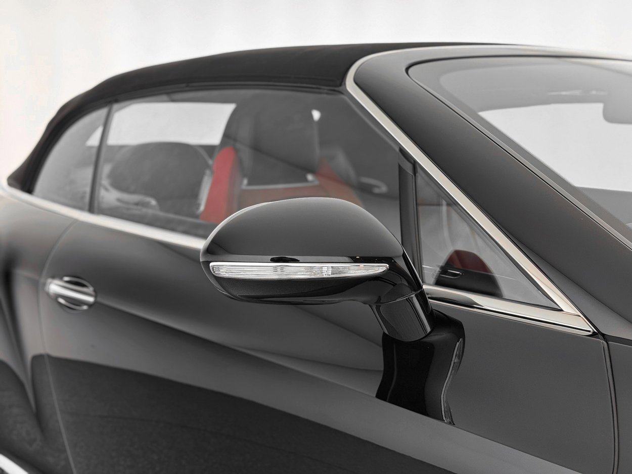 Used 2015 Bentley Continental GT image 38