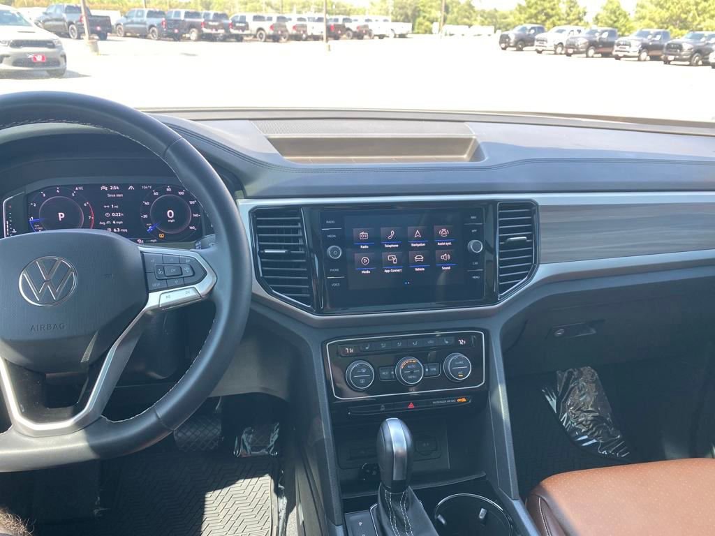 Used 2022 Volkswagen Atlas SEL image 23