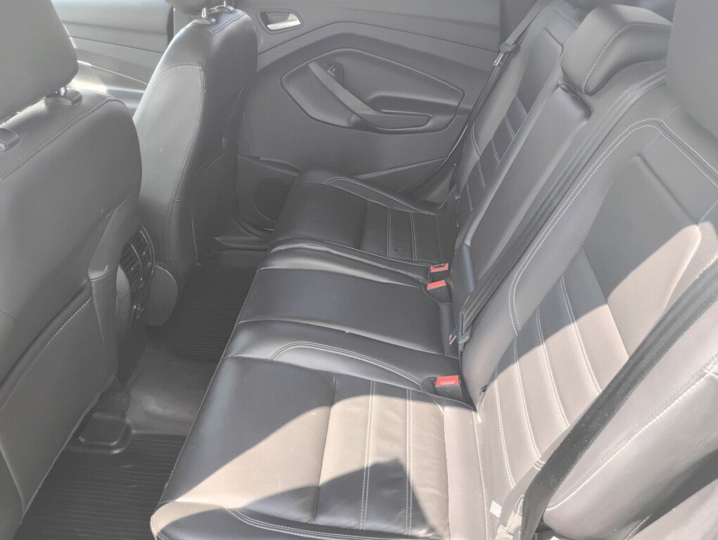 Used 2018 Ford Escape Titanium AWD/4WD image 11