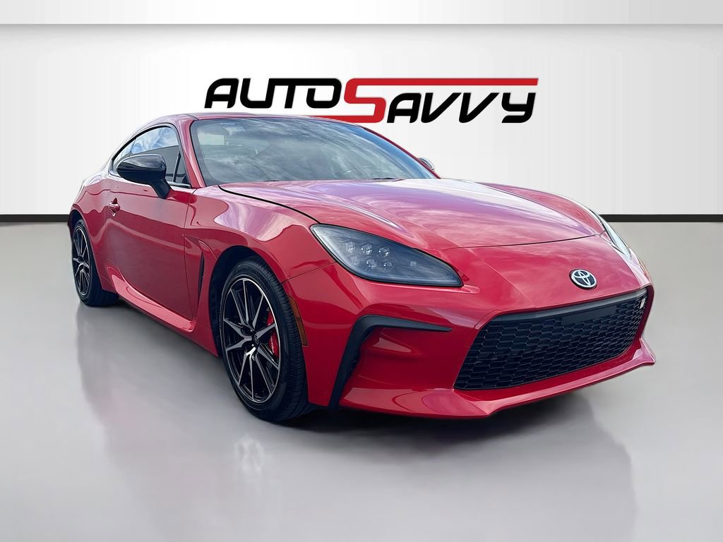 Used 2025 Toyota GR86 Premium w/ Performance Package image 1