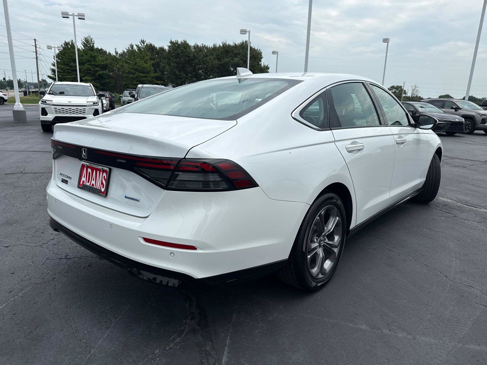 Used 2024 Honda Accord EX-L image 9