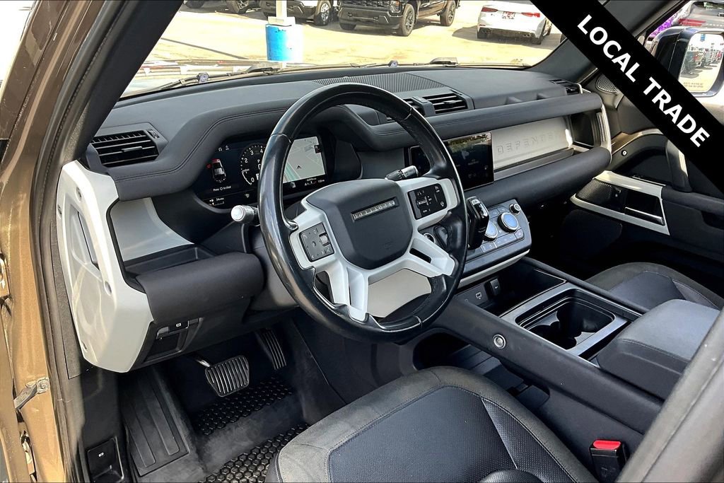 Used 2020 Land Rover Defender 110 SE image 16