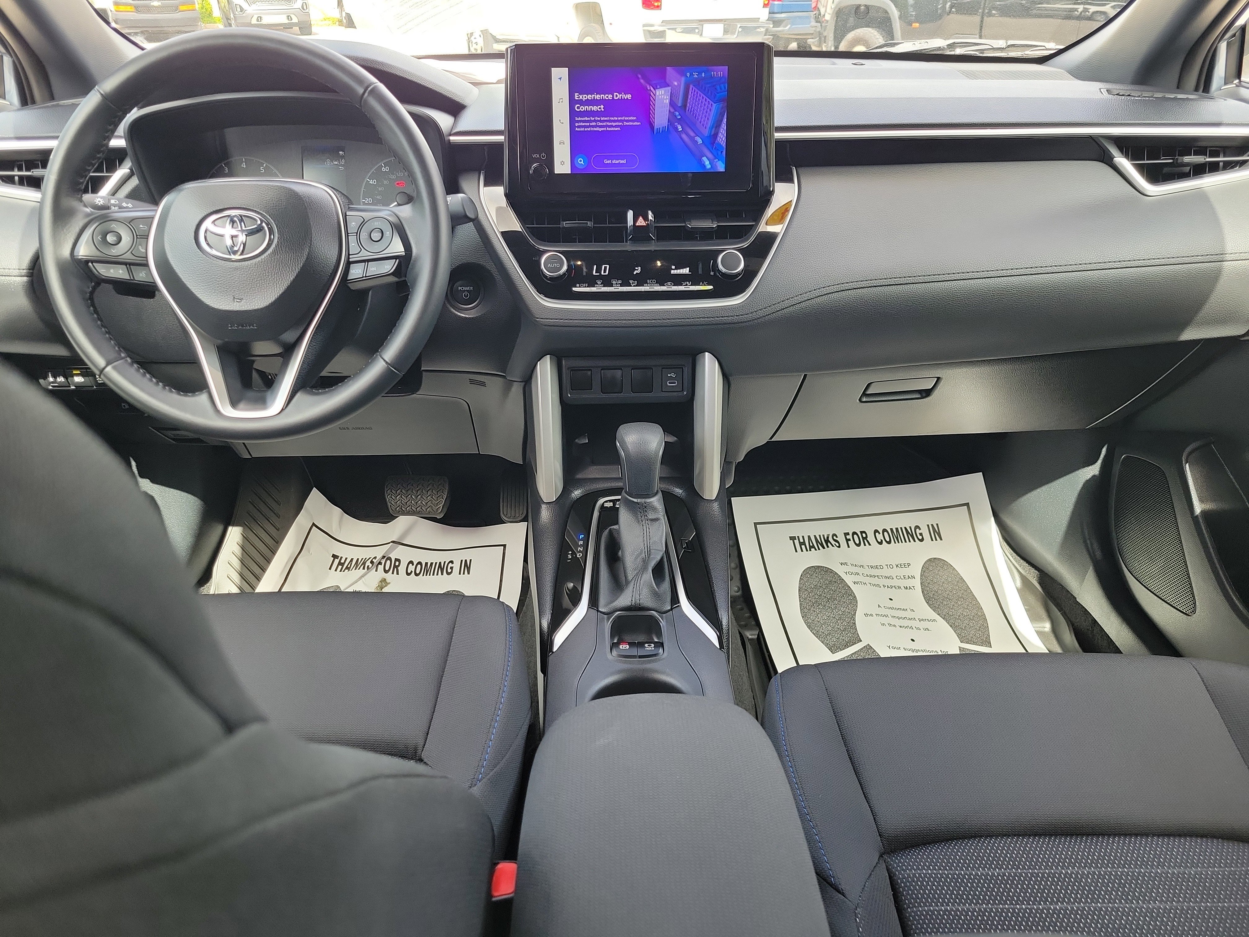 Used 2024 Toyota Corolla Cross SE image 14