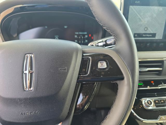 Used 2023 Lincoln Corsair AWD w/ Equipment Group 101A image 24