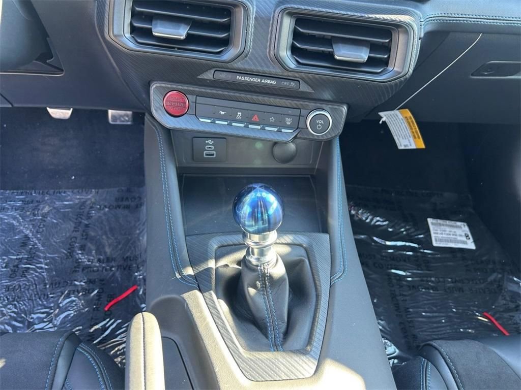 New 2025 Ford Mustang Dark Horse image 15