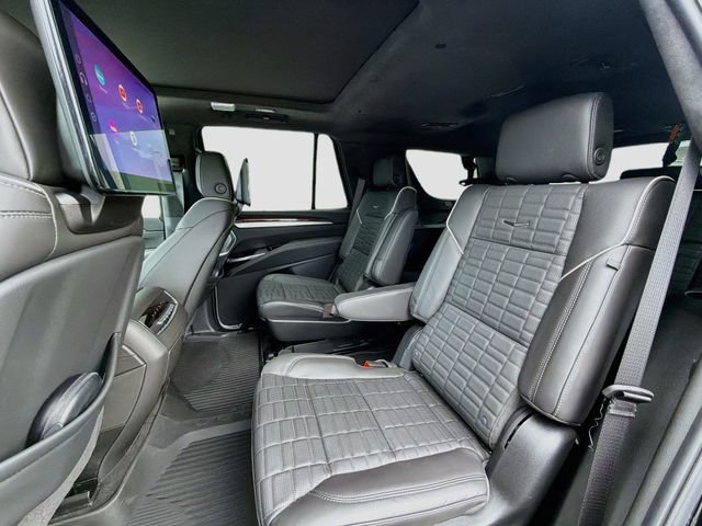 Used 2026 Cadillac Escalade Platinum Sport w/ LPO, ONYX Package AWD/4WD image 23