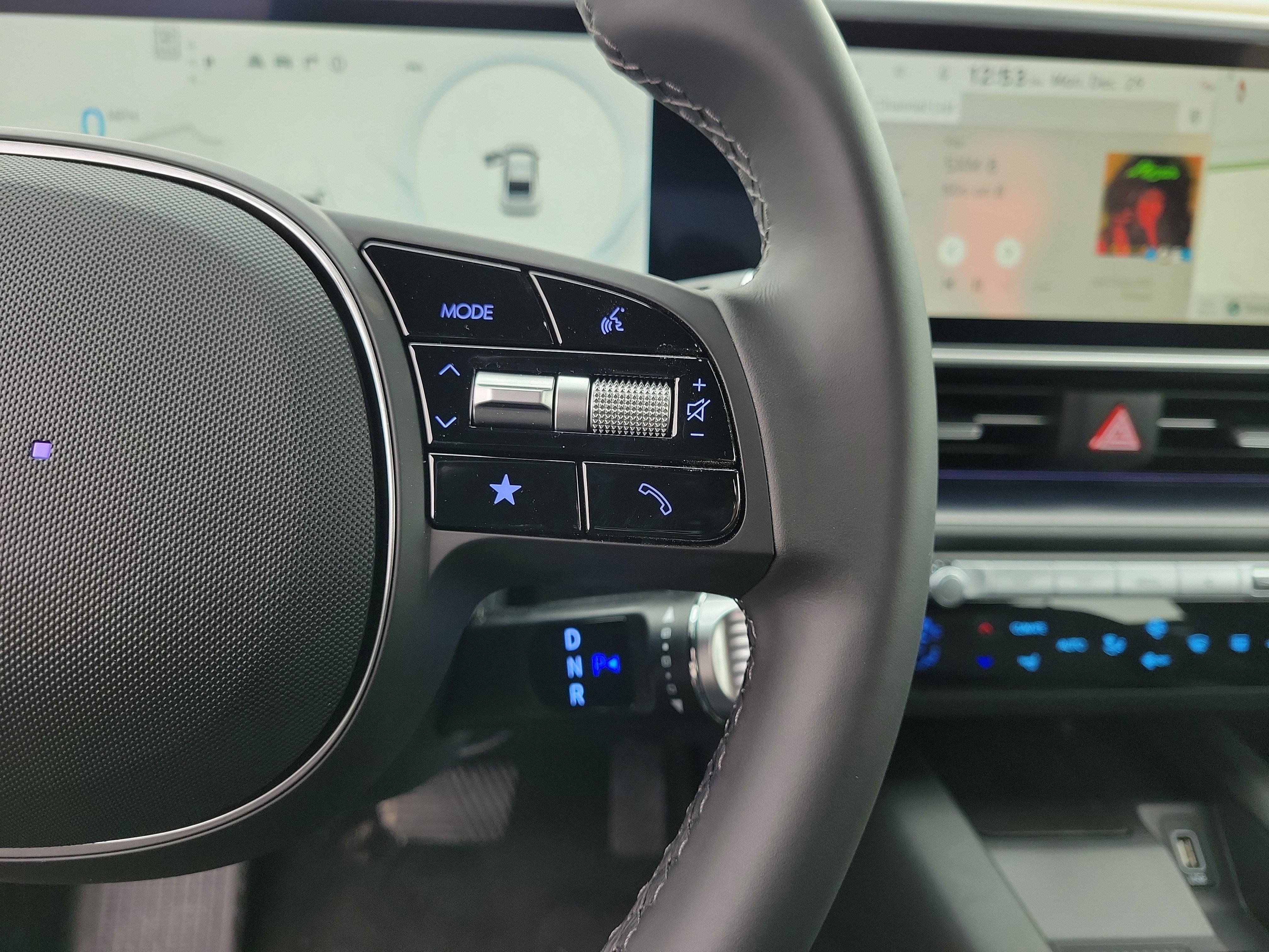 New 2025 Hyundai Ioniq 6 SEL image 24