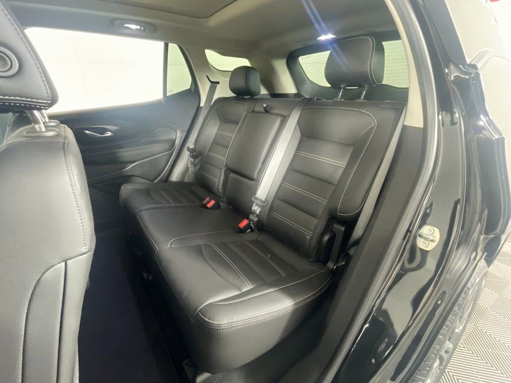 Used 2023 GMC Terrain Denali w/ Black Diamond Edition AWD/4WD image 25