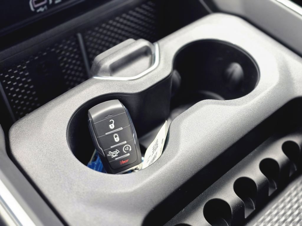 Used 2025 RAM 1500 Big Horn image 24