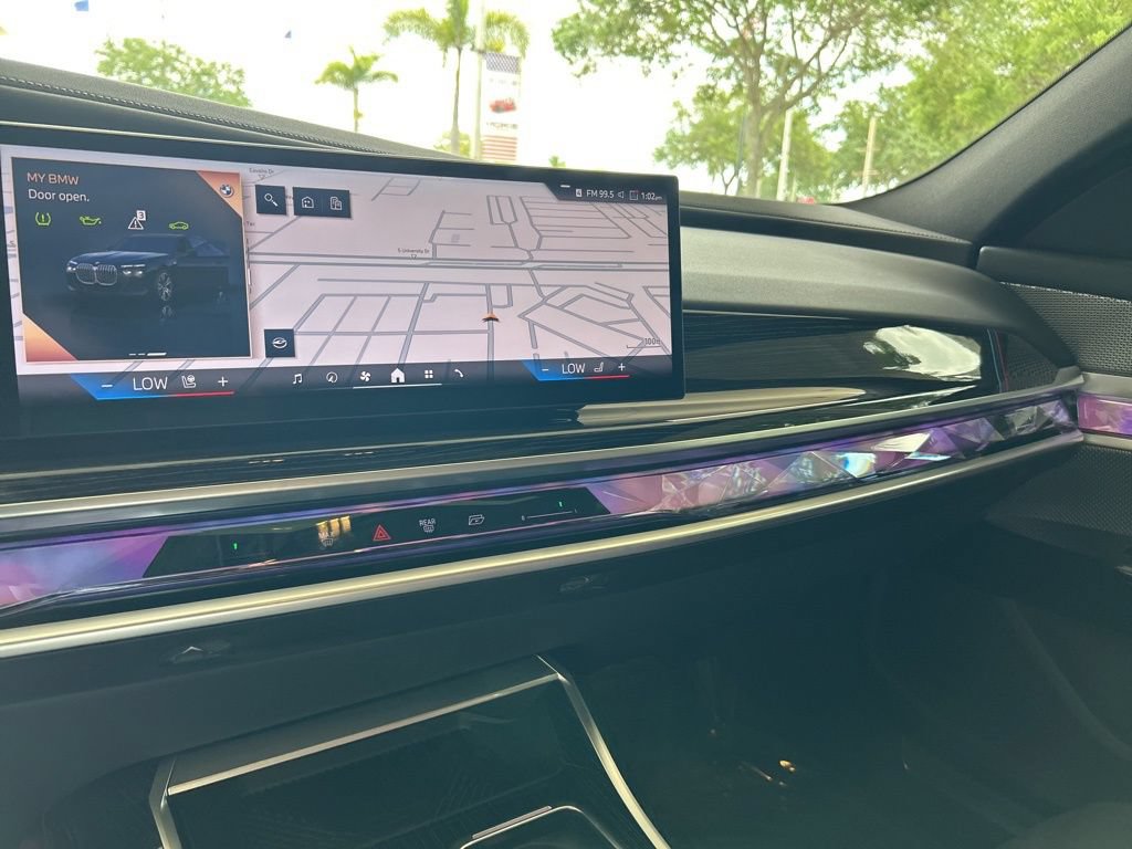 Used 2025 BMW 740i xDrive AWD/4WD image 14