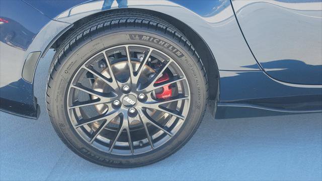 Used 2022 MAZDA MX-5 Miata Club RWD image 6