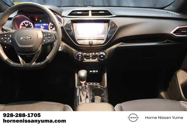 Used 2023 Chevrolet TrailBlazer RS w/ Sun and Liftgate Package image 12