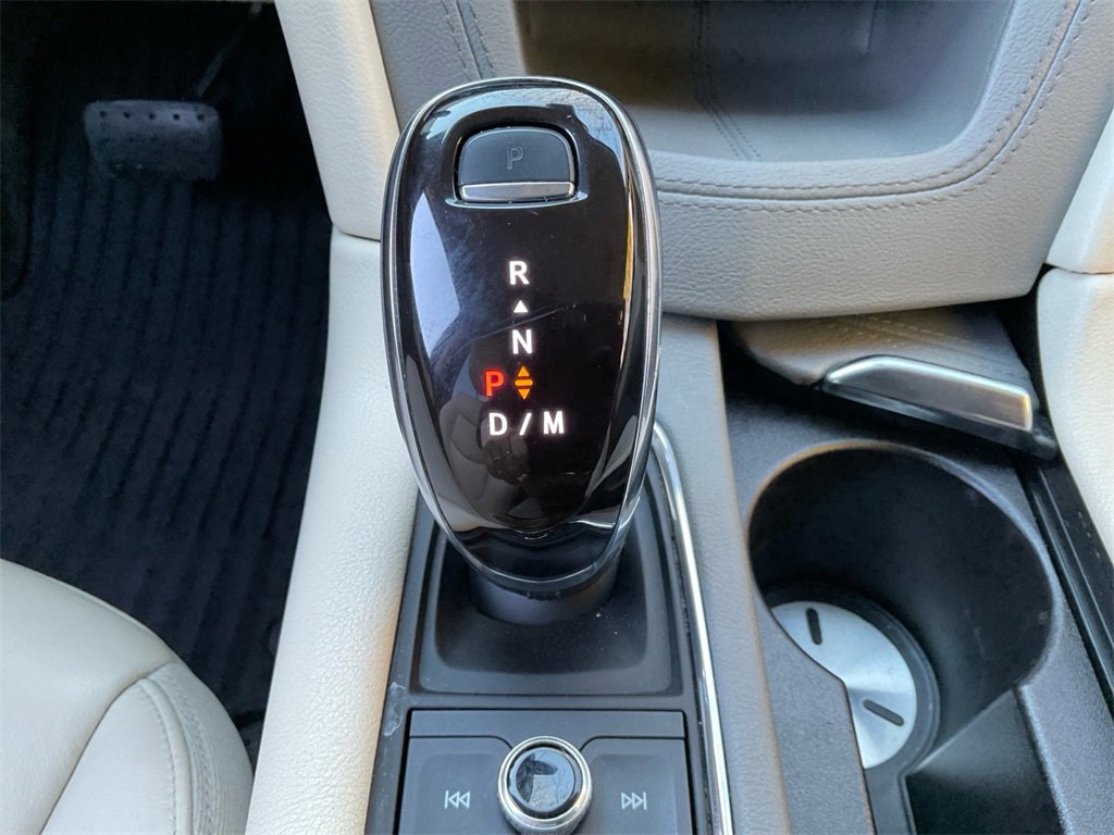 Used 2020 Cadillac XT6 Premium Luxury image 38