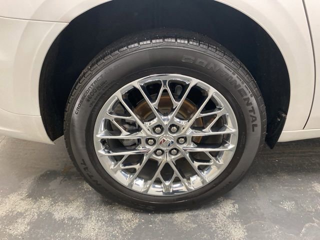 Used 2023 Buick Enclave Avenir w/ Avenir Technology Package image 30