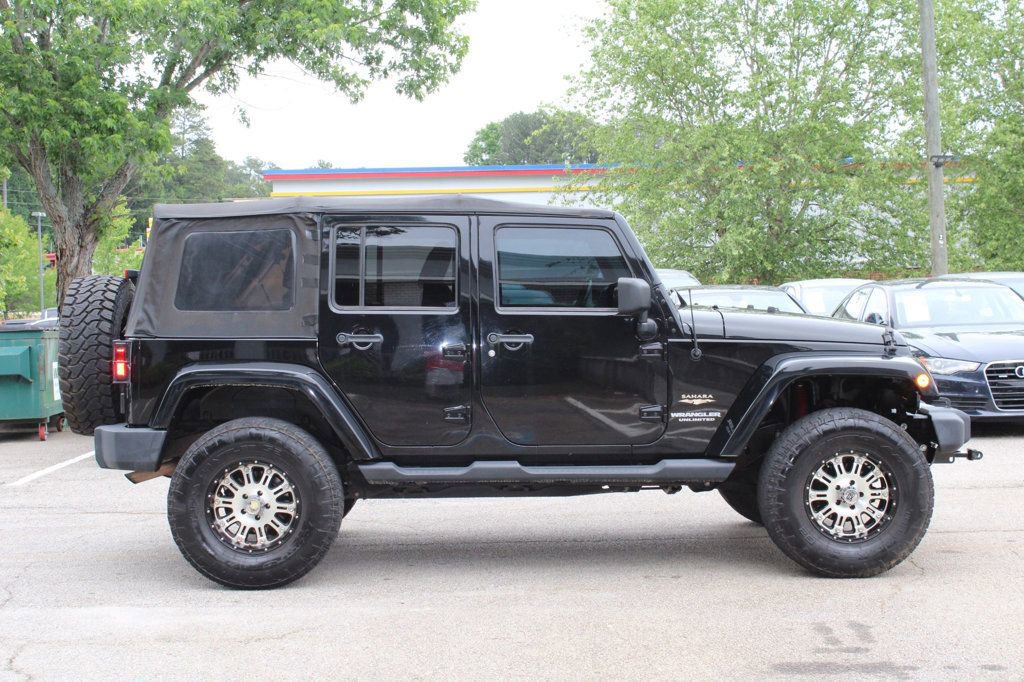 Used 2012 Jeep Wrangler Unlimited Sahara w/ Connectivity Group AWD/4WD image 5