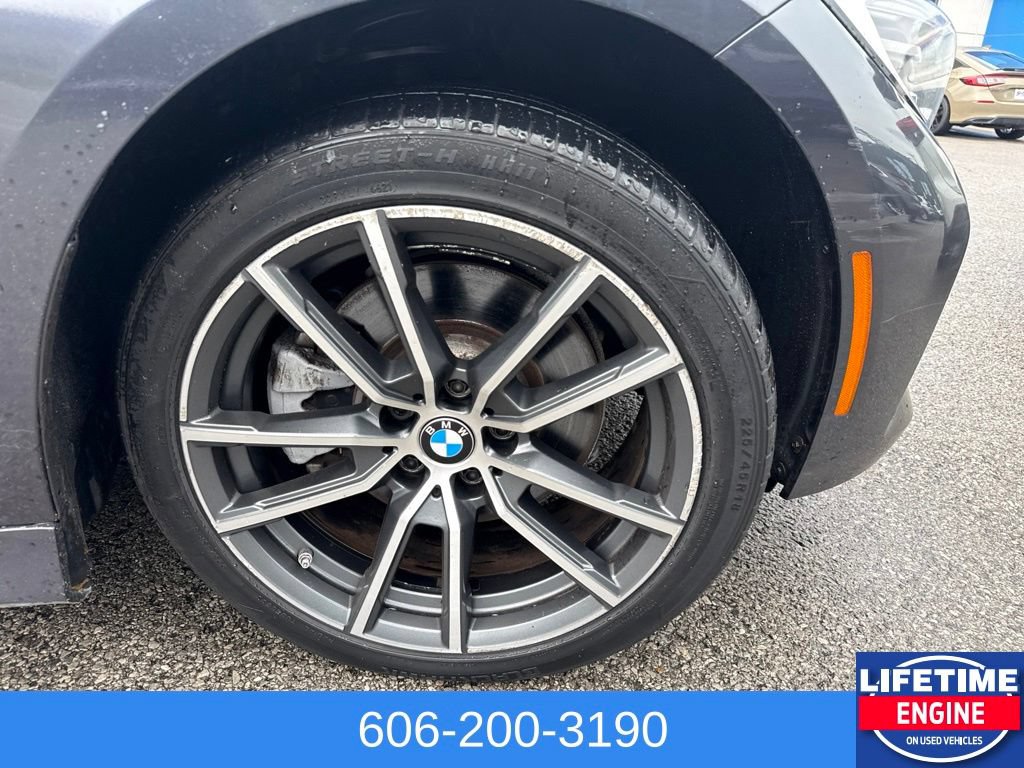 Used 2020 BMW 330i xDrive Sedan w/ Convenience Package AWD/4WD image 7