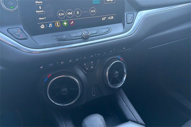 Used 2024 Chevrolet Blazer LT image 28