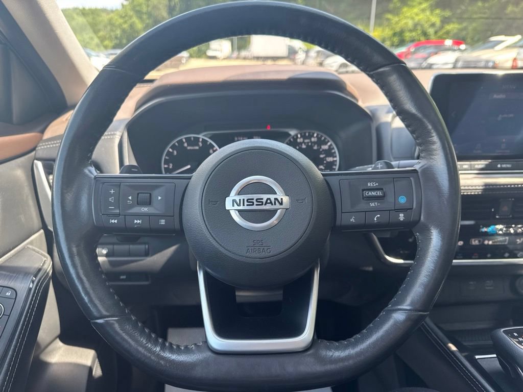 Used 2021 Nissan Rogue SL AWD/4WD image 13