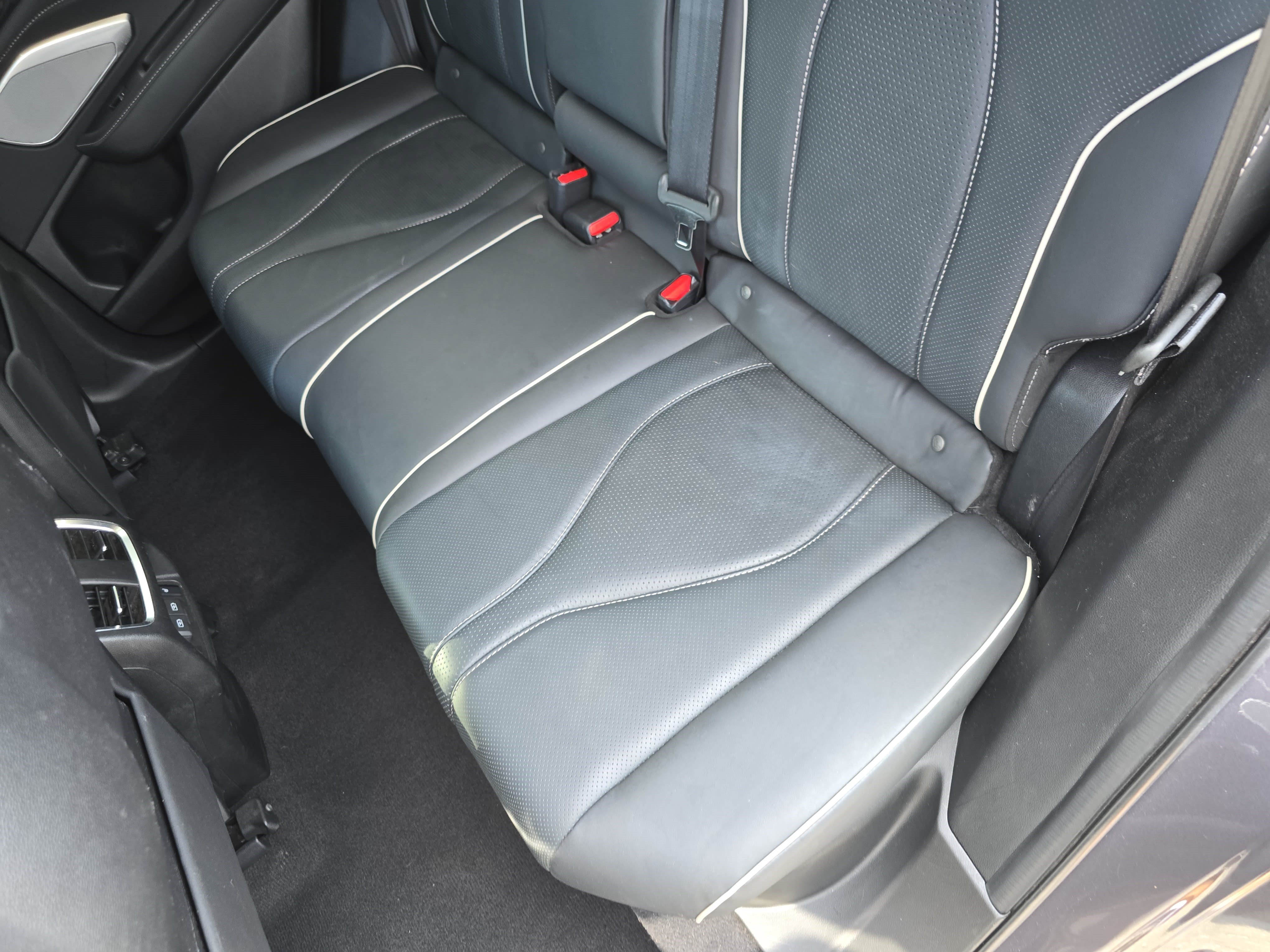 Used 2021 Acura RDX w/ Advance Package FWD image 14