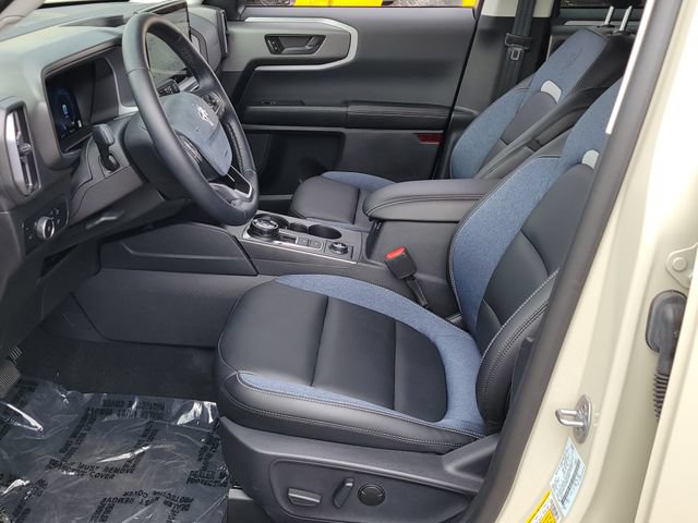 Certified 2025 Ford Bronco Sport Outer Banks w/ Outer Banks Tech Package+ AWD/4WD image 9
