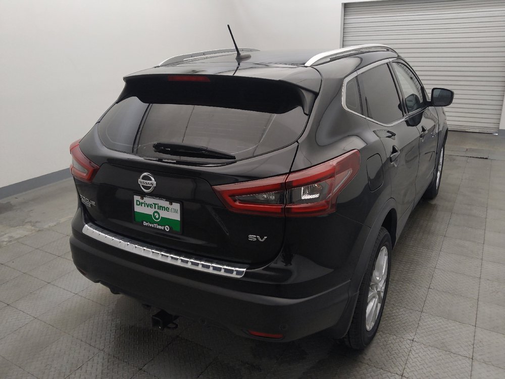 Used 2020 Nissan Rogue Sport SV FWD image 7