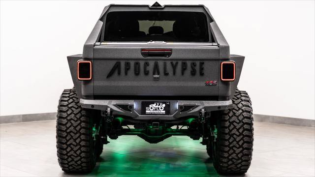 Used 2025 Jeep Gladiator Sport AWD/4WD image 9