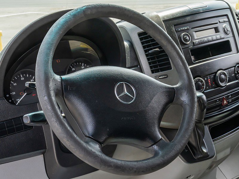 Used 2010 Mercedes-Benz Sprinter 3500 image 23