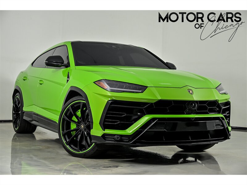 Used 2021 Lamborghini Urus AWD/4WD image 1