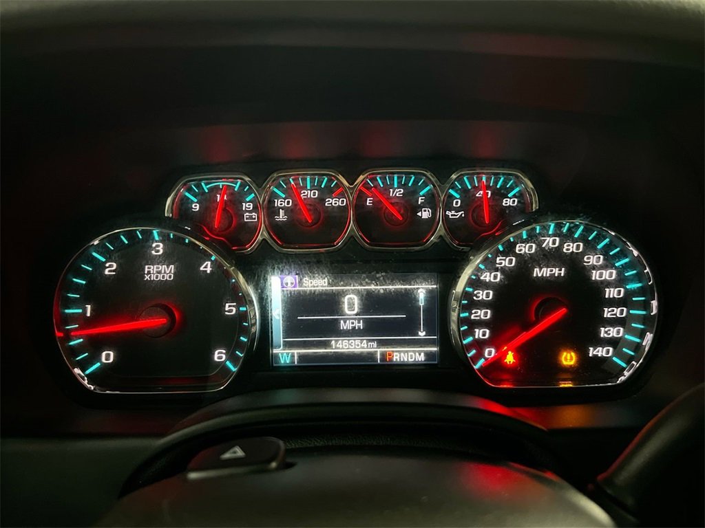 Used 2016 Chevrolet Suburban LTZ image 11