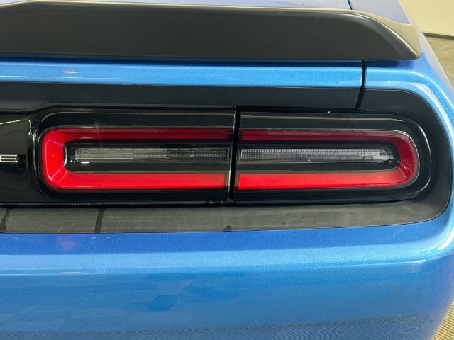 Used 2023 Dodge Challenger SXT RWD image 31