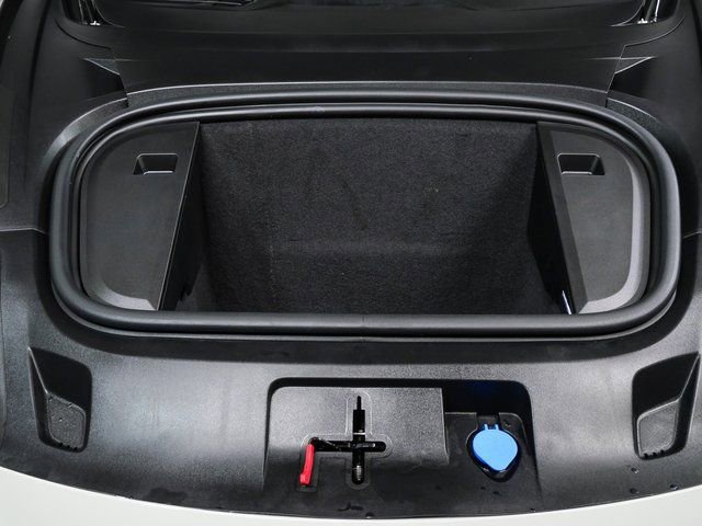 Certified 2023 Porsche Taycan GTS image 37