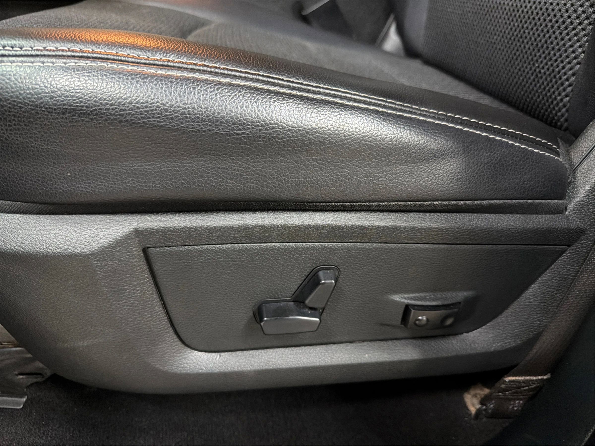 Used 2017 RAM 1500 Lone Star image 35